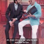 Anil Kapoor Instagram - Ab pehle mujhe prosecute karega ya khud ko defend, @riteishd? @fukravarun ka number du kya? #CaseTohBantaHai, now streaming on @amazonminitv.