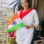 Antara Biswas Instagram – Celebrating 75th Year Of Independence Day 🇮🇳….. Happy Independence Day 🙏🙏🙏…. Jai hind …. #harghartiranga #happyindependenceday #proudtobeanindian🇮🇳