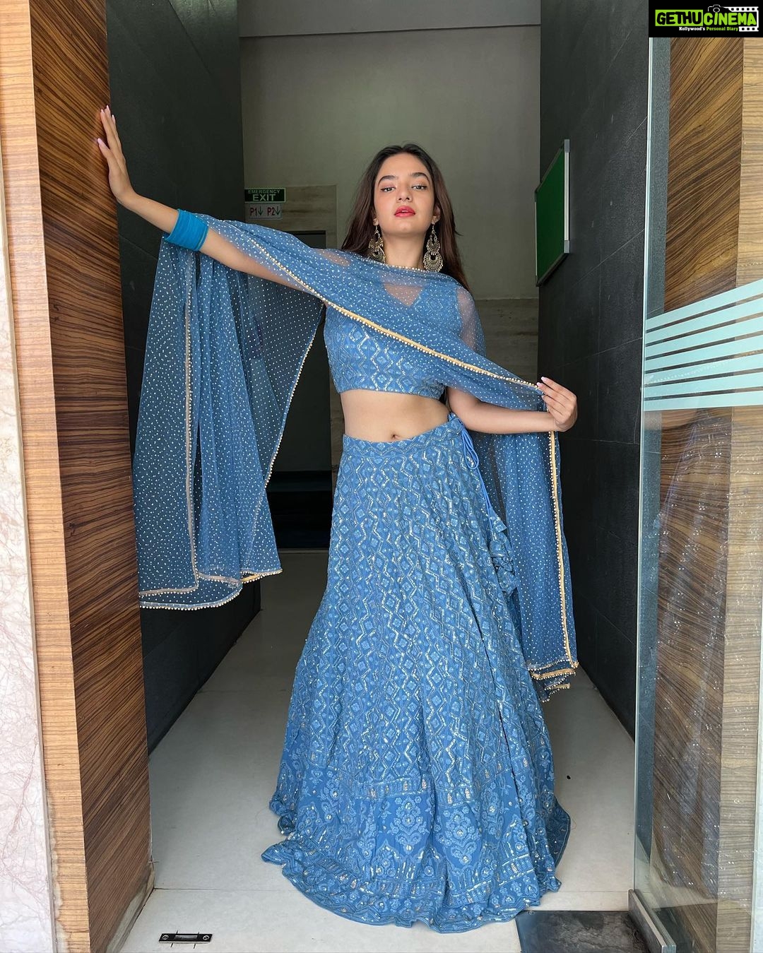 Anushka Sen Instagram - Akshay Tritiya ki hardik shubkamnaye π§Ώπ . . Wearing: @the_clothing_rack_