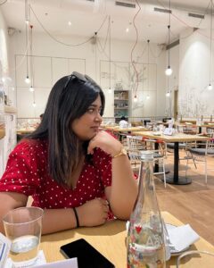 Anushka Sen Instagram - day out with ipsii💁‍♀️✨🌸🦦