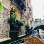 Anushka Sen Instagram - Venice is so beautiful 💜🫶🥰 Venice, Italy