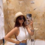 Anushka Sen Instagram - Italy vibes 🦦🫶🇮🇹 #conceited #fashiontrends #reels #reelsinstagram