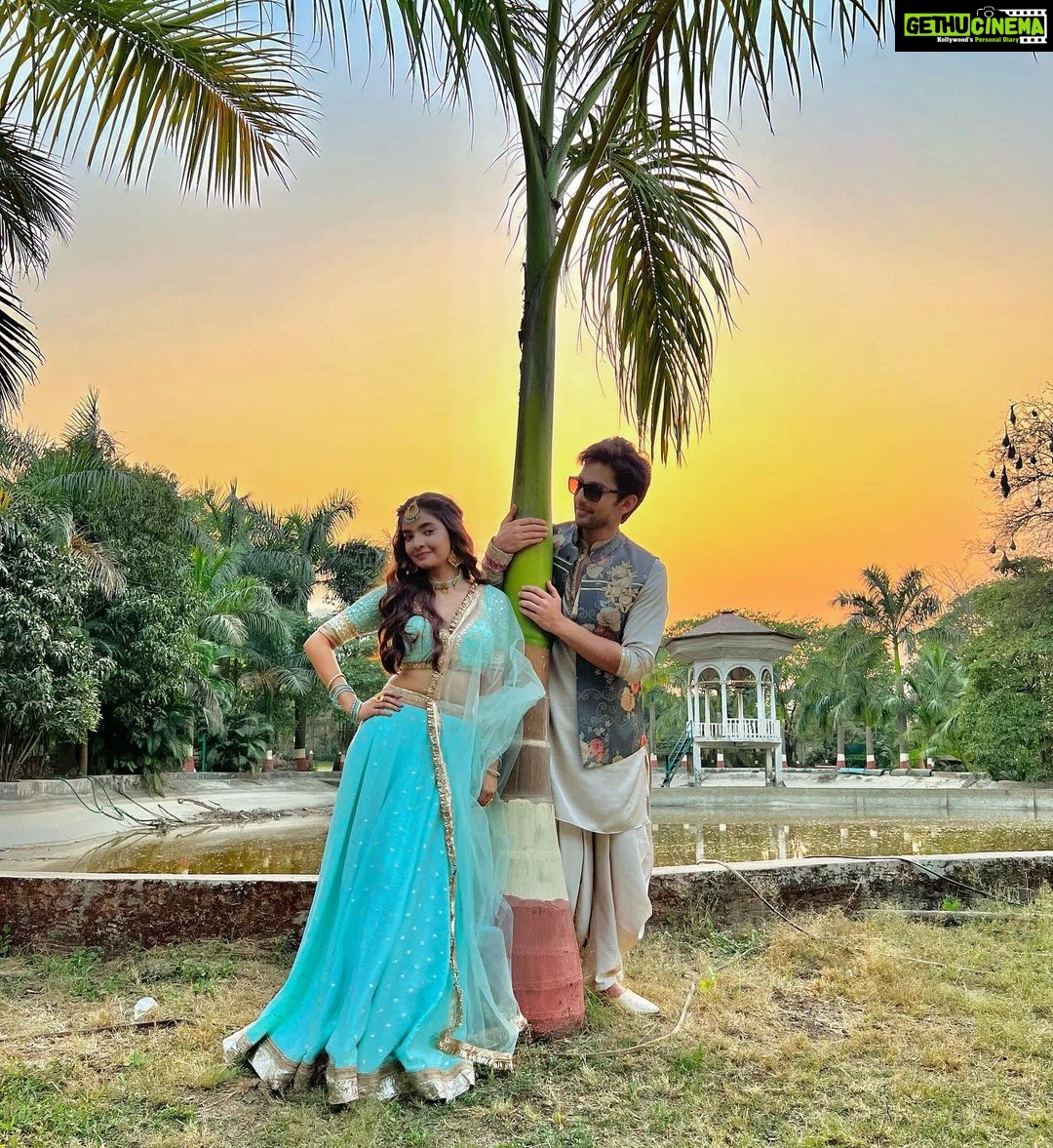 Anushka Sen Instagram - #MastNazronSe out tomorrow guys 😍💗 @kohlihimansh @tseries.official