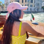 Anushka Sen Instagram - Hello Venice,Italy 🥹🫶🦦✨💖 Venice, Italy