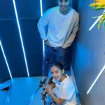 Anushka Sen Instagram - Day out with the boisss @dsafary @kohlihimansh , had the craziest funn dayyy🦦☀️✨