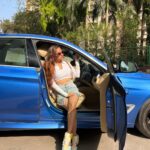 Anushka Sen Instagram - long drives? hell yeah 🦦