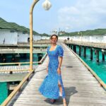 Anushka Sen Instagram - Monday blues in Maldives, definitely amazing 🧿💙 . . Wearing: @urbanic_in Siyam World
