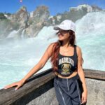 Anushka Sen Instagram - Chasing Waterfalls 🥰🏞 ( P.S see the rainbow in the pictures, it’s real 😍) Zürich, Switzerland