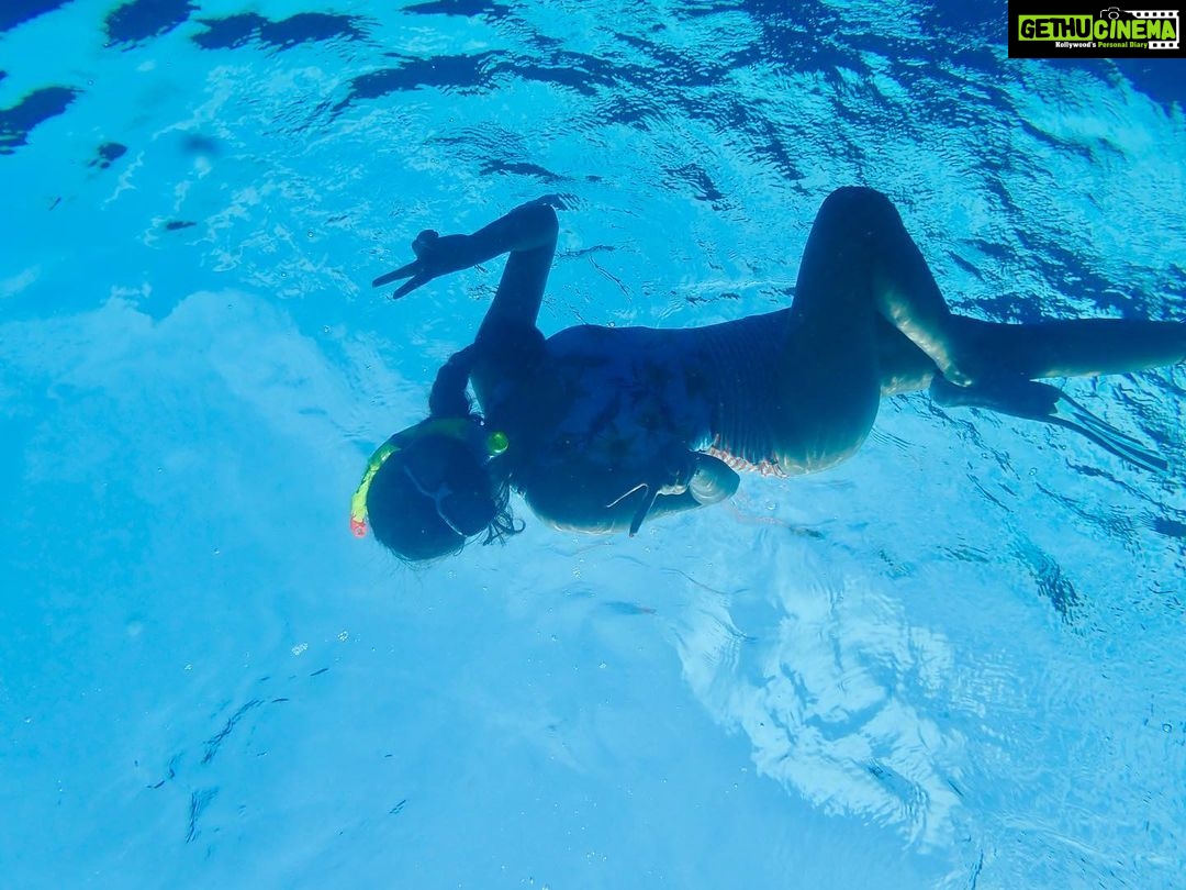 Anushka Sen Instagram - snorkelling π€Ώππ#maldives @siyamworld Maldives