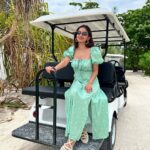 Anushka Sen Instagram – 💜☀️ #maldives
Wearing: @urbanic_in Siyam World
