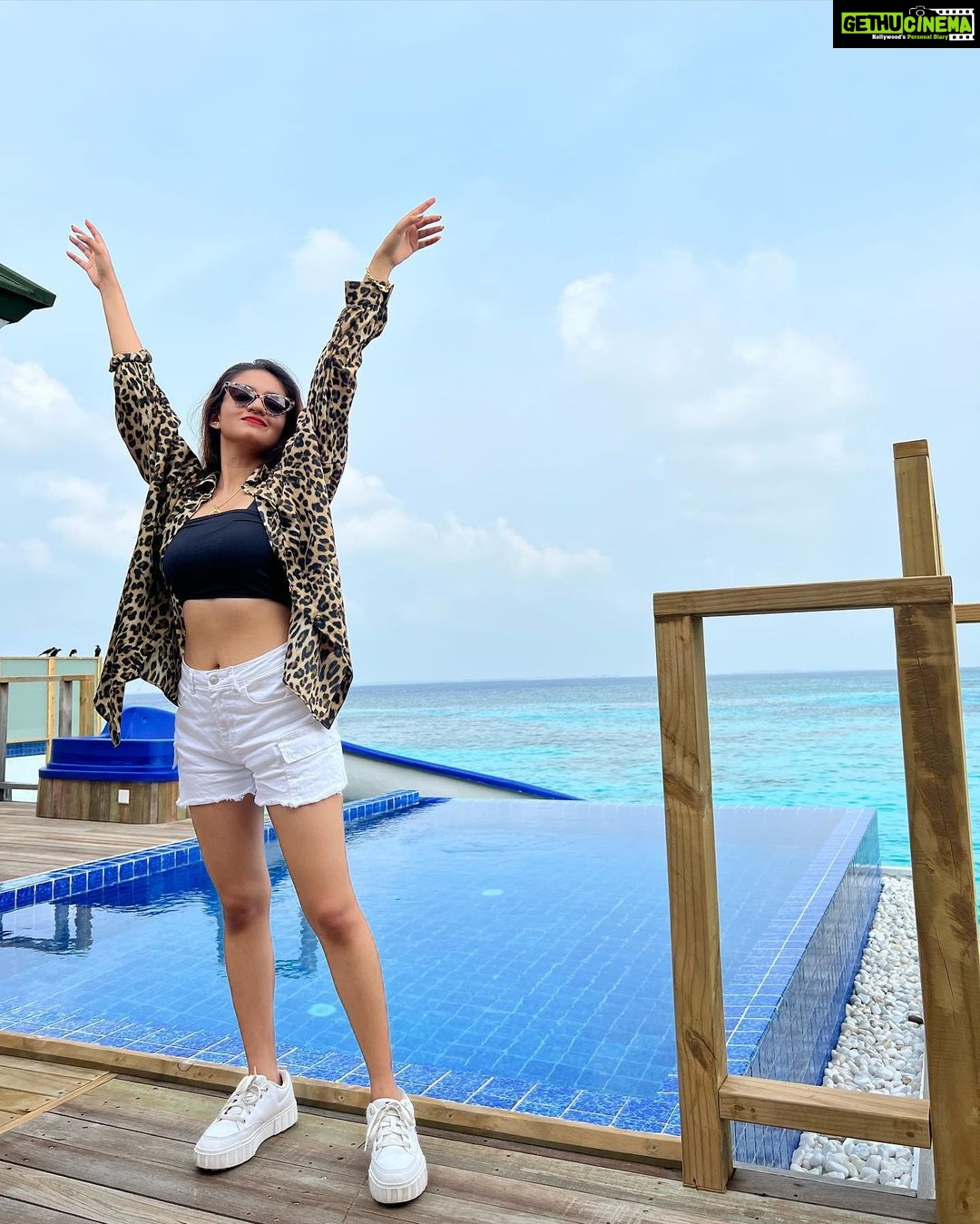 Anushka Sen Instagram - MALDIVES 🇲🇻 ✈️❣️💗☀️ . @siyamworld Siyam World