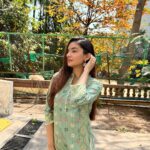 Anushka Sen Instagram - 🌷