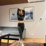 Anushka Sen Instagram - 🖤