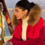 Anushka Sen Instagram - Shikara ride photo dump 💓 Dal Lake