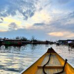 Anushka Sen Instagram - Shikara ride photo dump 💓 Dal Lake