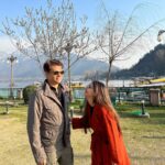 Anushka Sen Instagram - Trip with my besties 🏔🌸💜 Srinagar, Jammu and Kashmir