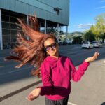 Anushka Sen Instagram - Love is in the hair 🦦🫶 Lucerne, Switzerland