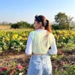 Anushka Sen Instagram - 🦋🌷☀️🥰