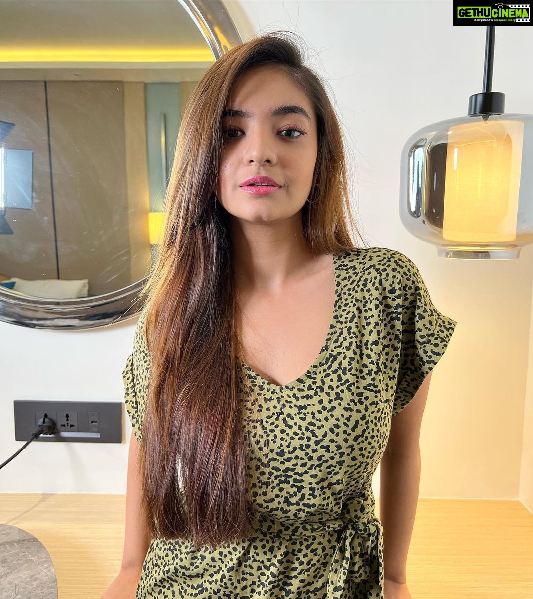 Anushka Sen Instagram - 🌷 . 📸: @sachinmakeupartist1