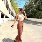 Anushka Sen Instagram - looking like my fav emoji today 🦦 . Wearing: @urbanic_in