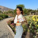 Anushka Sen Instagram - 🦋🌷☀️🥰