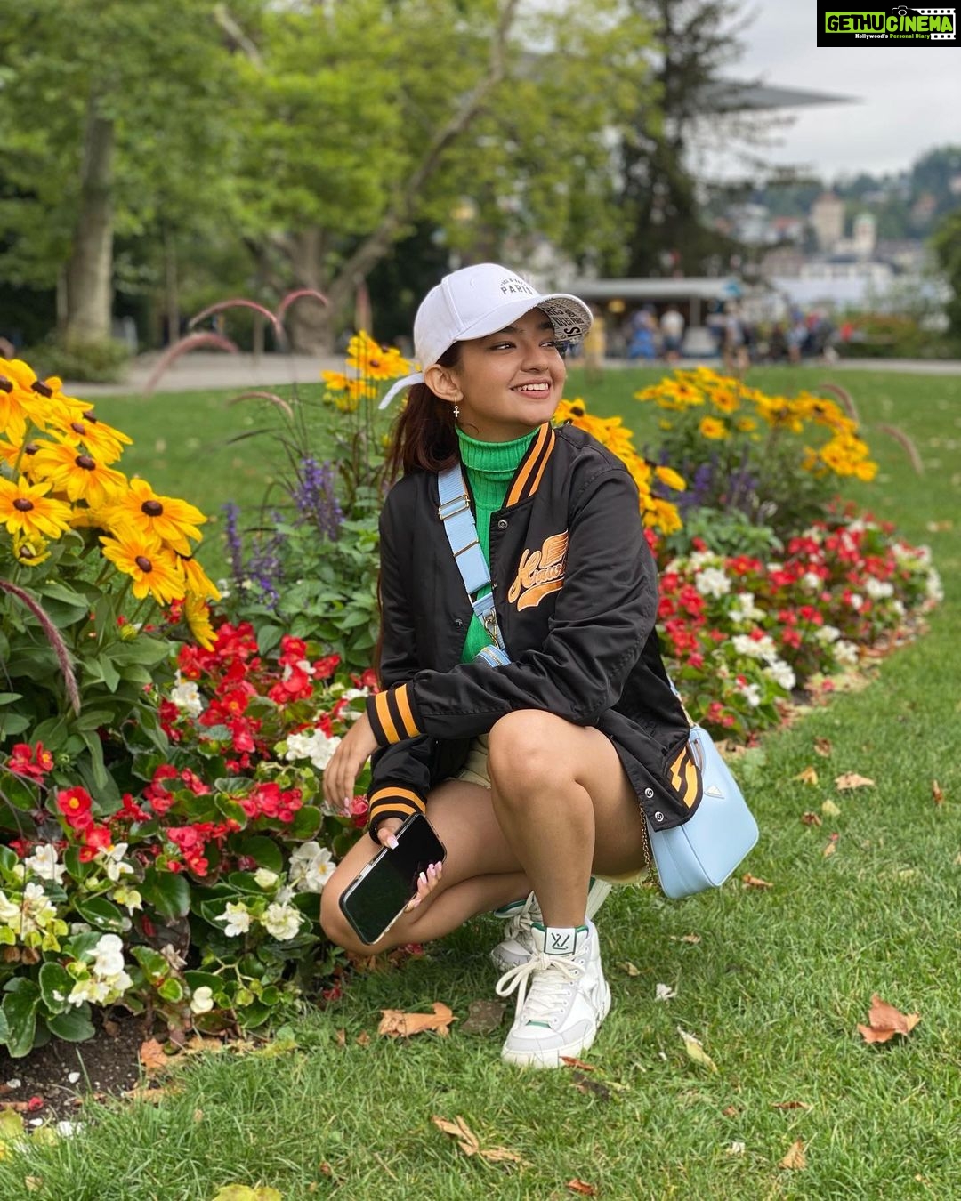 Anushka Sen Instagram - Hello Lucerne π«Άπ Lucerne, Switzerland