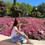 Anushka Sen Instagram – Best day, Best Place.
#Photodump #disneylandparis Disneyland Paris