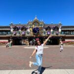 Anushka Sen Instagram – Best day, Best Place.
#Photodump #disneylandparis Disneyland Paris
