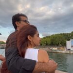 Anushka Sen Instagram - Cruise experience in Paris 🚢 🥰🫶 Rives de la Seine à Paris