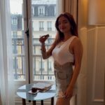 Anushka Sen Instagram - Birthday celebration continues…🥳🥰🎂🇫🇷 Paris, France