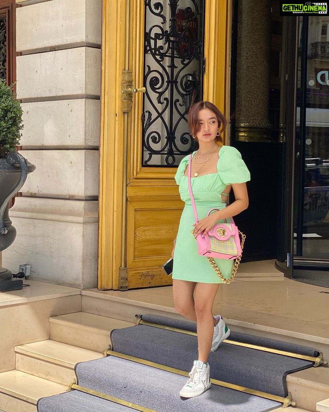 Anushka Sen Instagram - Tour du monde 🇫🇷✨🫶 Paris, France