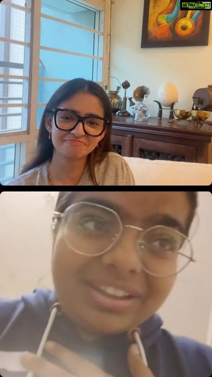 Anushka Sen Instagram - Live after so long 🦦