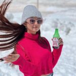 Anushka Sen Instagram - 4000 ft up in the mountains 🏔🫶 Jungfraujoch - Top of Europe