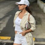 Anushka Sen Instagram - 🦦🫶