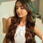 Anushka Sen Instagram - Not Just A Chat Show, hosted by yours truly Anushka Sen coming next Sunday only on @zeecafeindia 🫶🥳💜