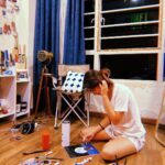 Anushka Sen Instagram - 3 hrs of painting, fun nights 😇✨🫶