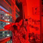 Anushka Sen Instagram – red lights