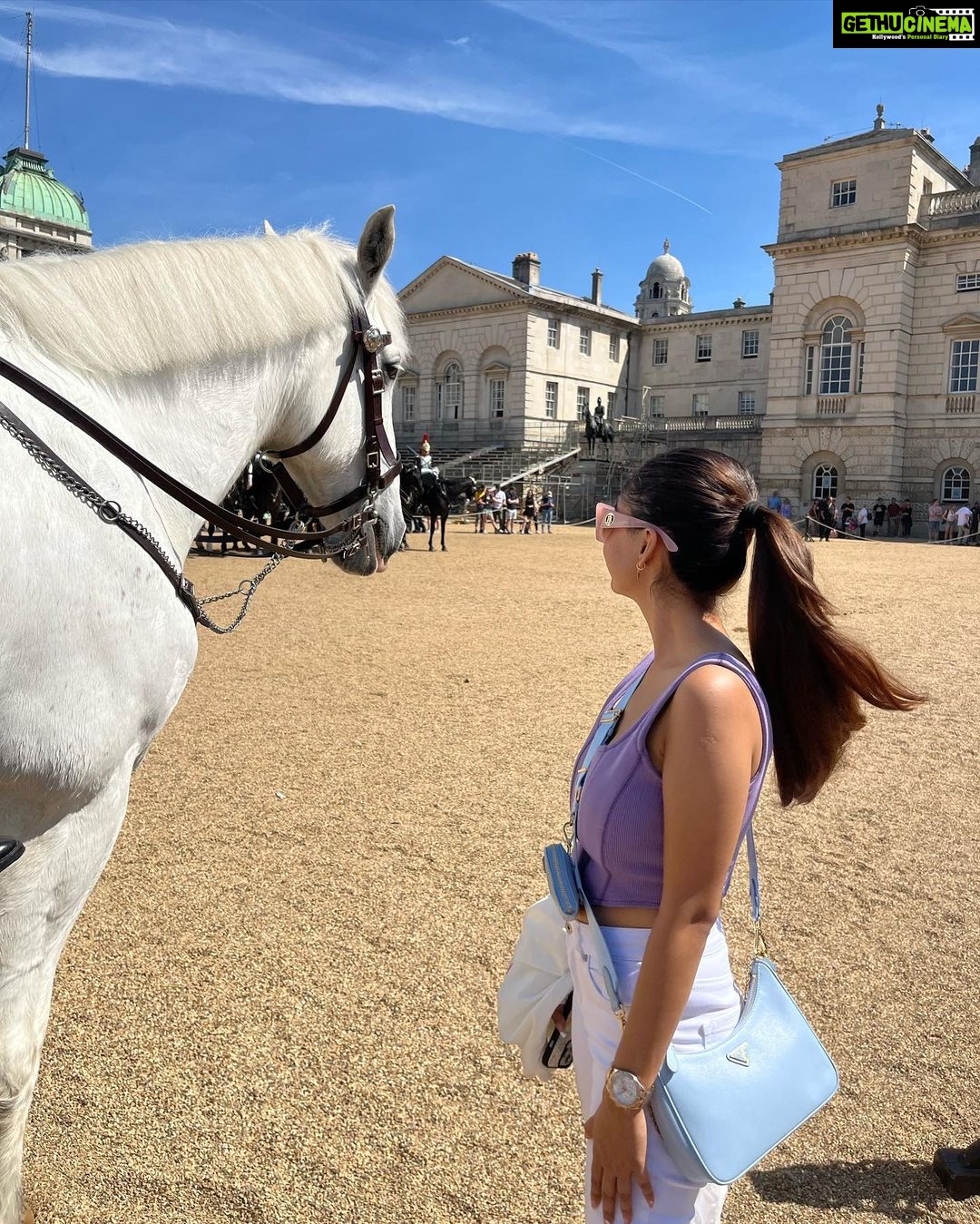 Anushka Sen Instagram - Should we name her cookie and cream or vanilla? She so prettyyyš London, United Kingdom