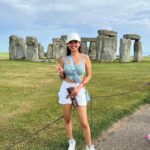 Anushka Sen Instagram - Stonehenge,England 🫶🥰 Stonehenge world Heritage site, Great Britain