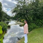 Anushka Sen Instagram - Nature 🦦🇬🇧✨ London, United Kingdom