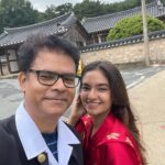 Anushka Sen Instagram – Happy Father’s Day to the coolest dad In the world. I love you so so much Papu. You are literally the best. @anirban.sen11 💖🌏🥰