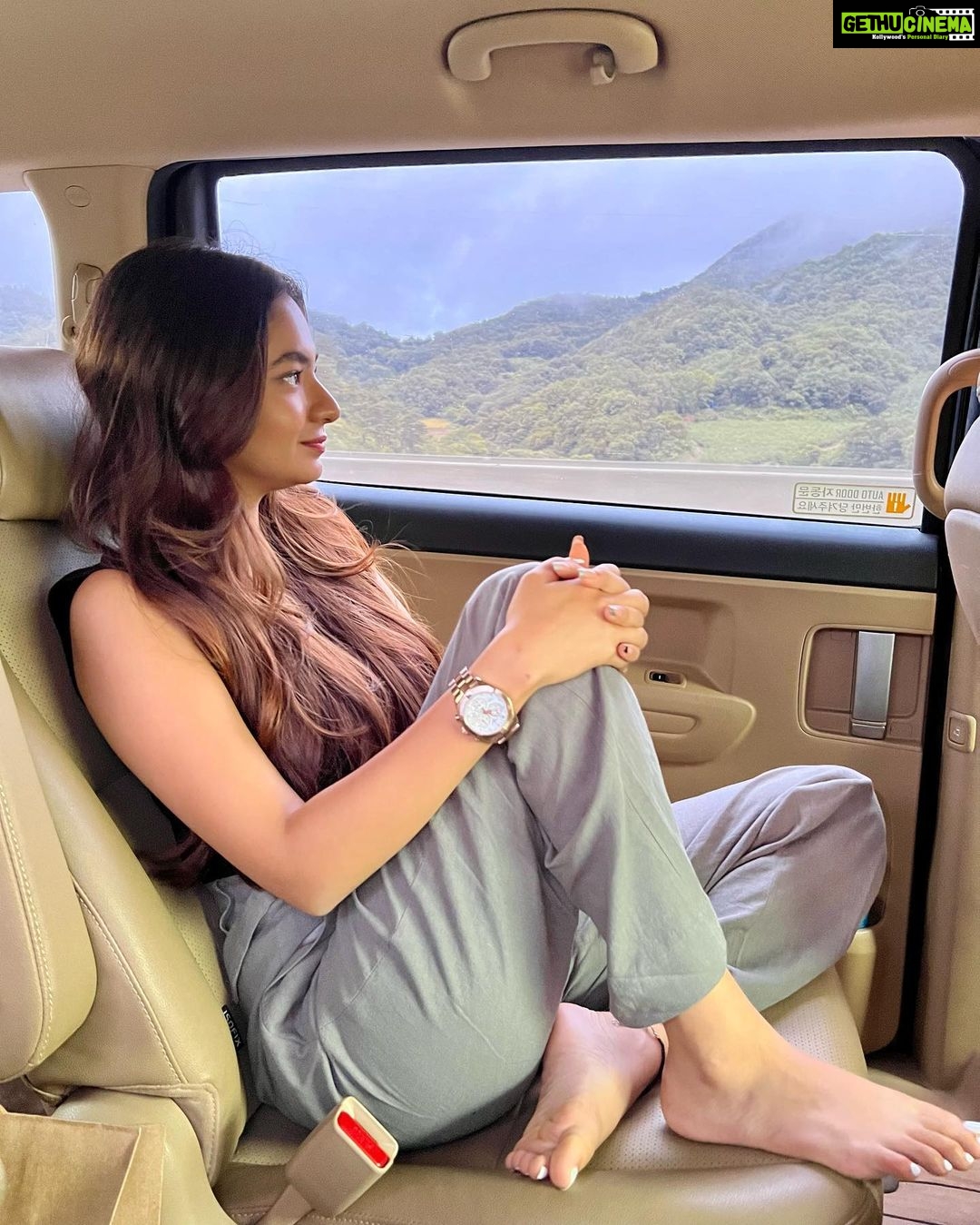 Anushka Sen Instagram - road trip in Korea 🫰 Seoul, Korea