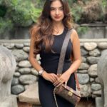 Anushka Sen Instagram - hi 🦦 . . MUA: @yoning_official @marc1121 ✨ #oneasia #asialab #wearehere Yoning요닝