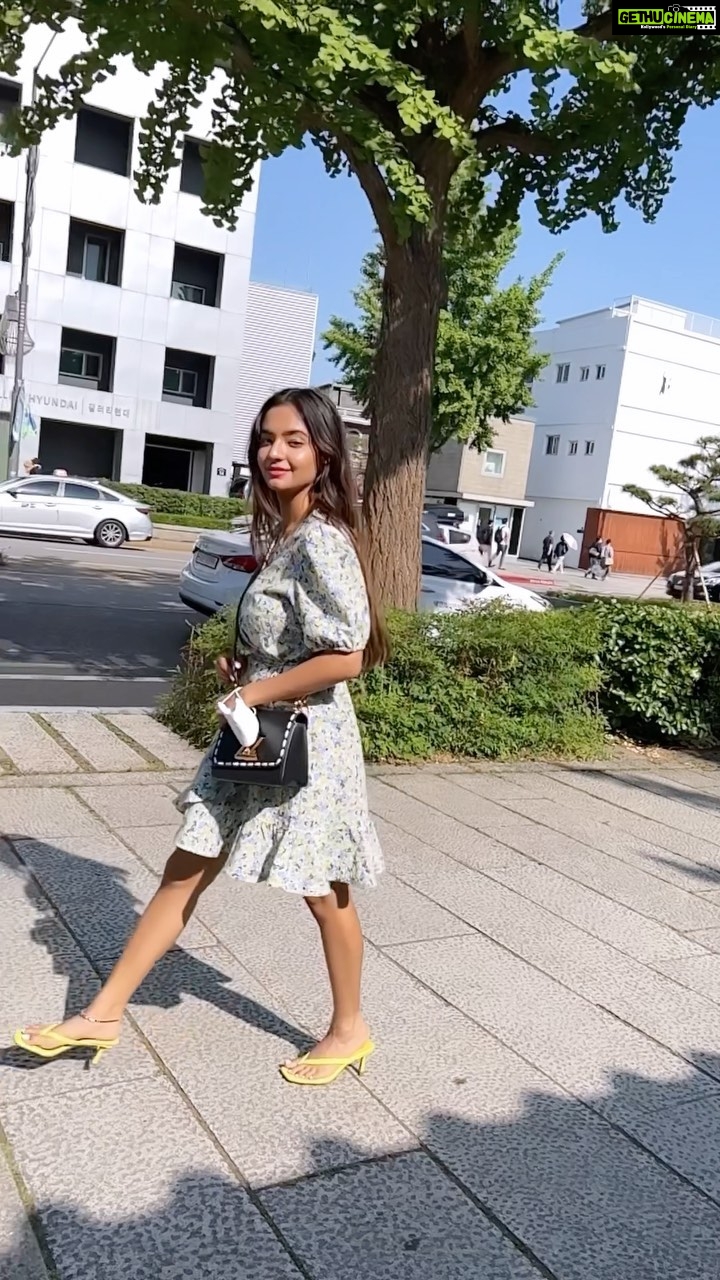 Anushka Sen Instagram - SEOUL LIFE ππ«Άπ«°π°π·#korea #seoul #kdrama #reels #reelsinstagram