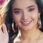 Anushka Sen Instagram – Its here – Dil Jiske Liye Ruka Tha. The very beautiful #IsThisThatFeeling out now on the @vyrloriginals Youtube channel. Link in Bio💕😇
@shekharravjiani @officialrishidev @priyasaraiyaofficial @arifkhan09
#NewSong Alert #VYRLOriginals #FirstLove