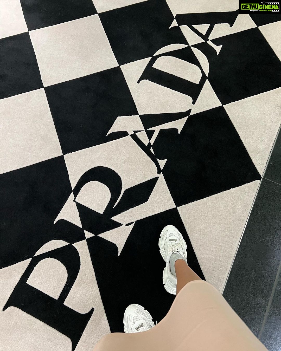 Anushka Sen Instagram - shopping day in Seoul 🫶🥰 Seoul, Korea