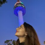 Anushka Sen Instagram - Seoul Tower 🇰🇷🥹🫰🌹#namsantower #seoul #korea N서울타워 - N SeoulTower
