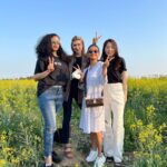Anushka Sen Instagram – day out Korea 🫶🇰🇷 
.
#korea #asialab #oneasia #godoftravel 하늘공원 (Sky Park)