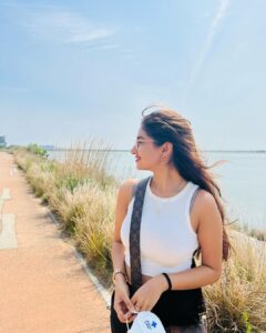Anushka Sen Instagram - Hello Korea 🇰🇷✈️🥰💖
.
#Korea #AsiaLab #GodofTravel #oneasia