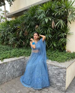 Anushka Sen Instagram - 💙
